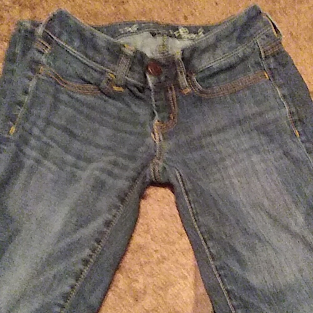 Jeans - Picture 2 of 3